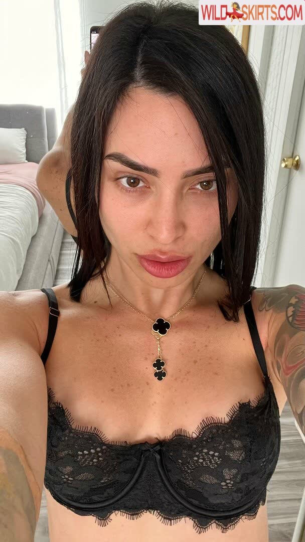 roselinllanes nude OnlyFans leaked photo #6