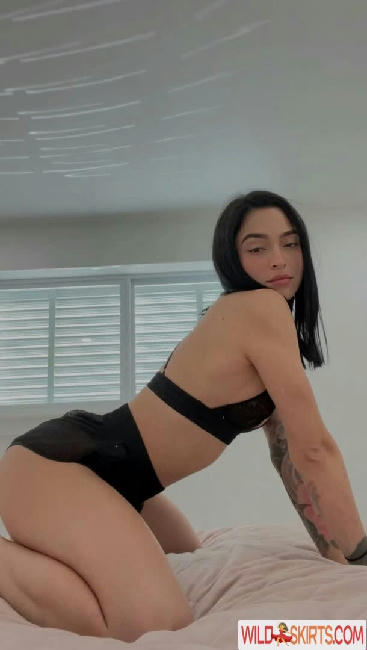 roselinllanes nude OnlyFans leaked photo #9