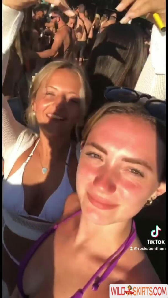 Rosie Bentham / Gaby Emmerdale / rosie_bentham nude Instagram leaked video #56