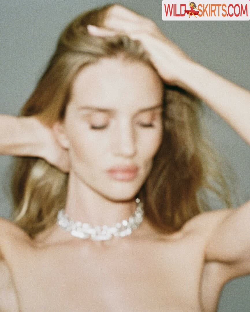 Rosie Huntington-Whiteley / rosiehw nude Instagram leaked photo #11