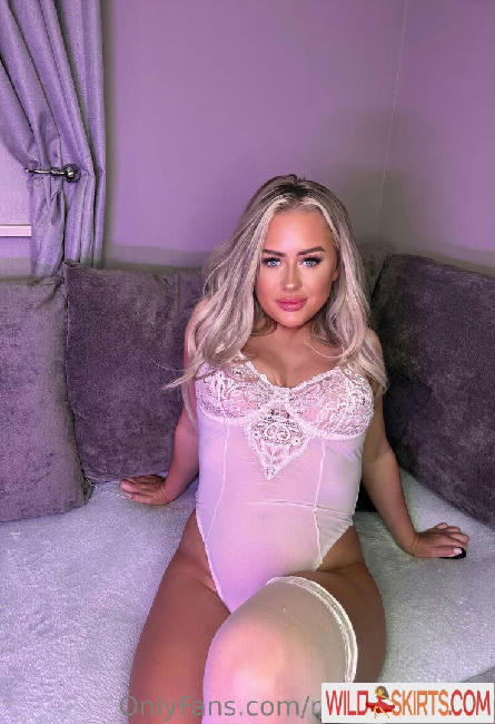 rosierendallxo / rosie_rendallx / rosierendallxo nude OnlyFans, Instagram leaked photo #154