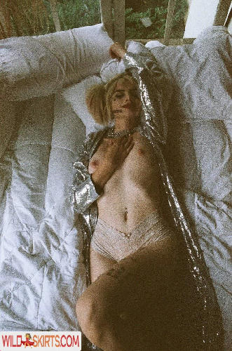 Rottenqueen nude leaked photo #4