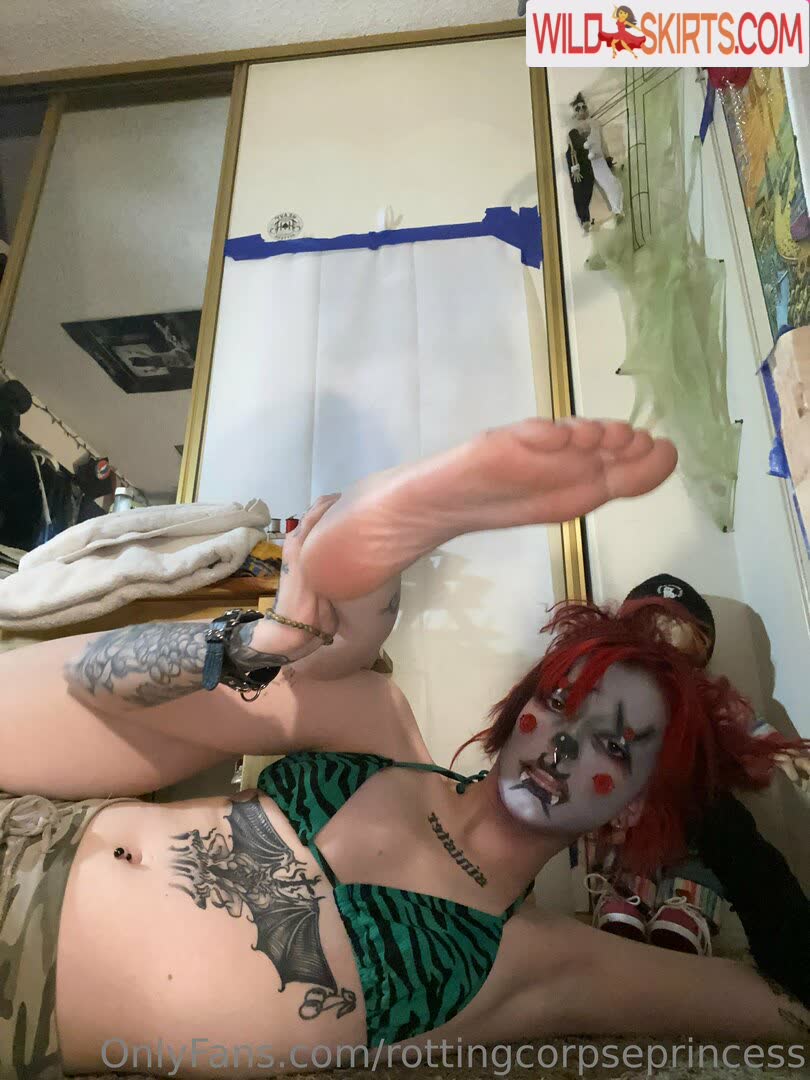 Rottingcorpseprincess nude leaked photo #6