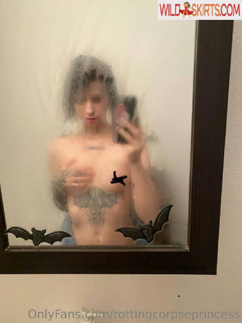 rottingcorpseprincess / rottenpeachcorpse / rottingcorpseprincess nude OnlyFans, Instagram leaked photo #58