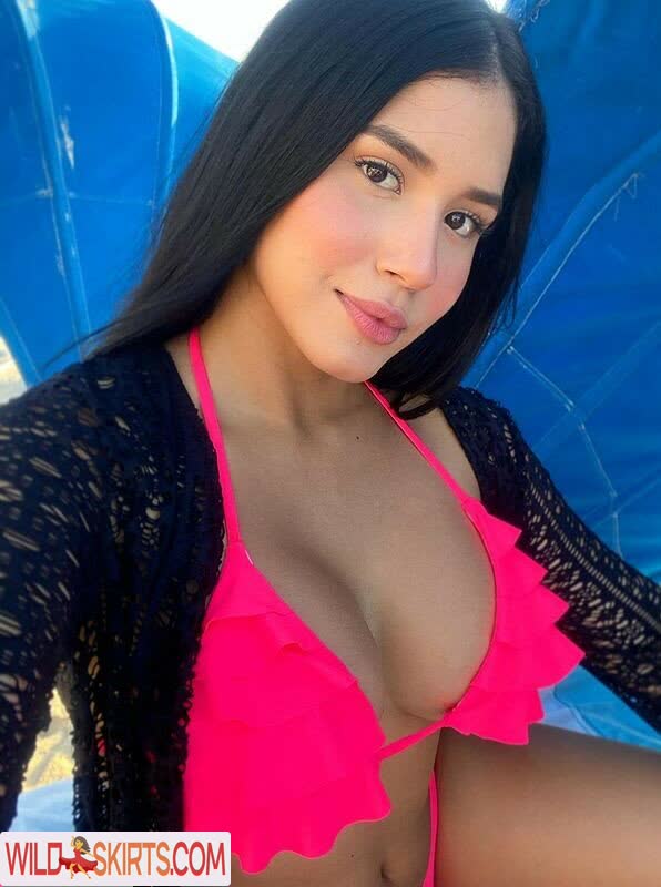 Roxana Ventura / roxanaventura / roxanaventuraa nude OnlyFans, Instagram leaked photo