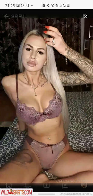 roxanaa23 / rooxaanaa23 / roxanaa23 nude OnlyFans, Instagram leaked photo #4