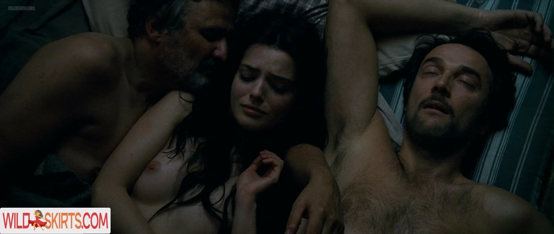 Roxane Mesquida nude leaked photo #11