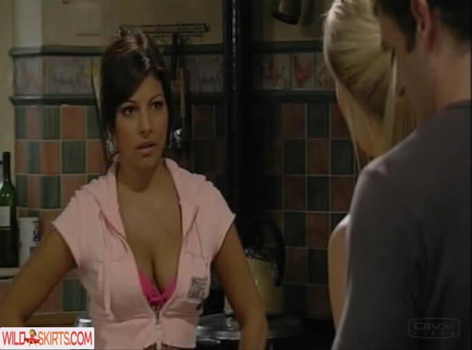 Roxanne Pallett nude leaked photo #7