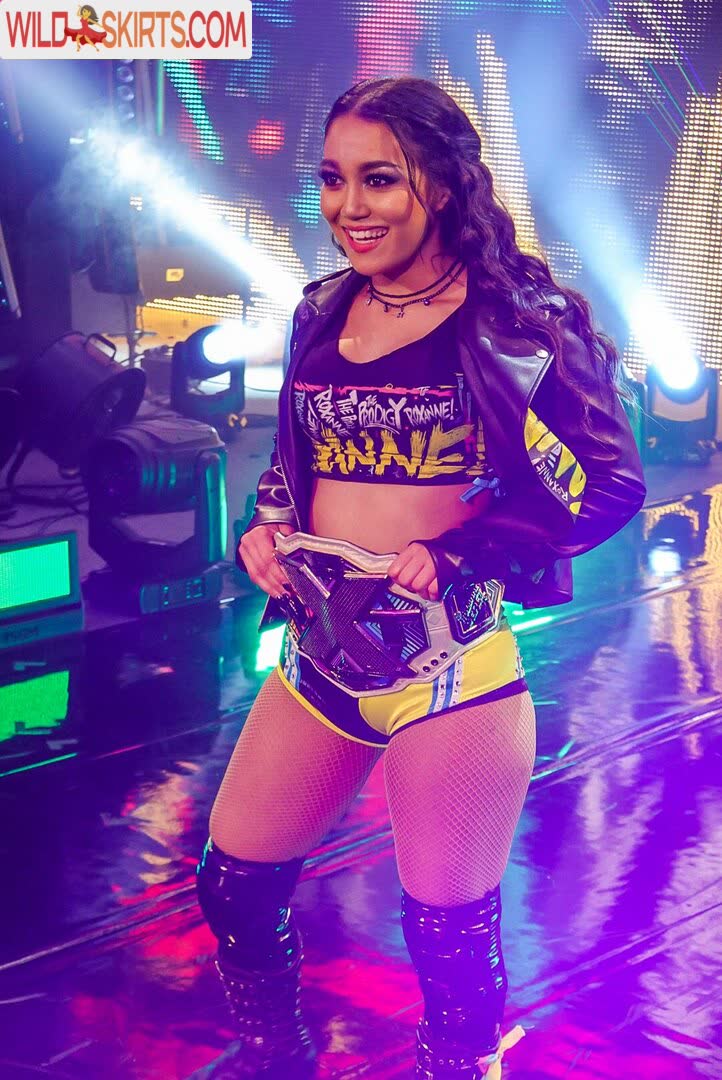Roxanne Perez / Rok-C - WWE NXT / roxanne_wwe nude Instagram leaked photo #69