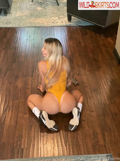 roxannesims / Roxanne / roxannesims / roxannesimsxx nude OnlyFans, Instagram leaked photo #70