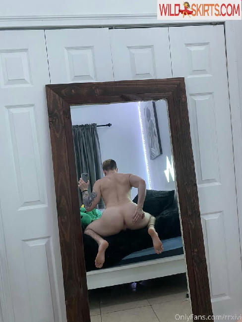 rrxivi / rrxivi / serranoriv nude OnlyFans, Instagram leaked photo #7