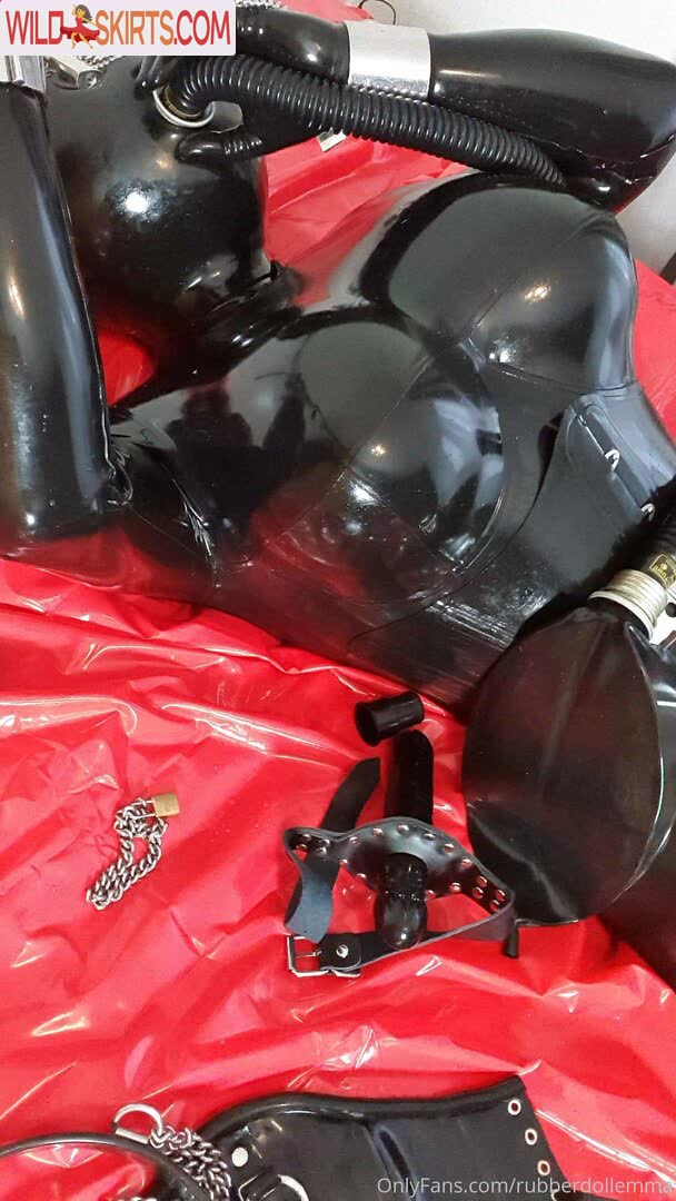 Rubberdollemma nude leaked photo #33