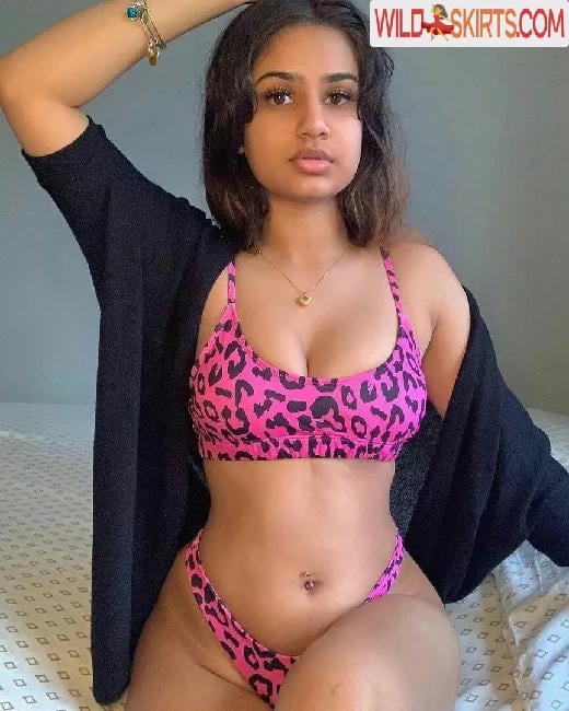 ruhana_x / angelruhanakhanam / ruhana_x / ziennaxxx nude OnlyFans, Instagram leaked photo #22