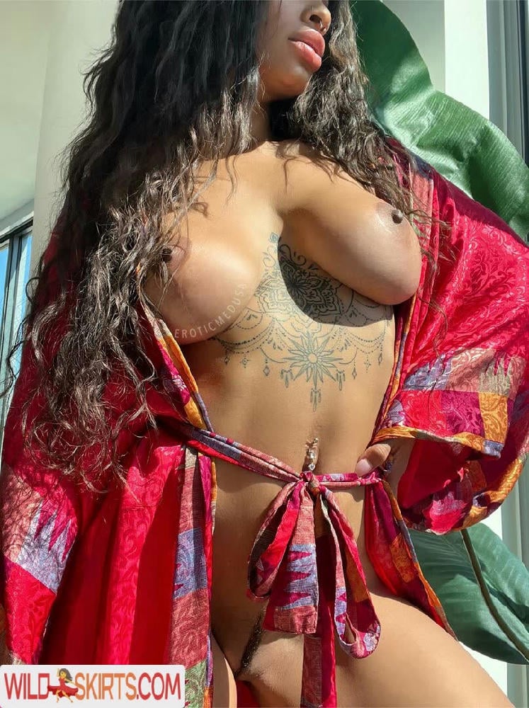 Ruhhvxo / eroticmedusa / spiritualmedusa nude OnlyFans, Instagram leaked photo #4