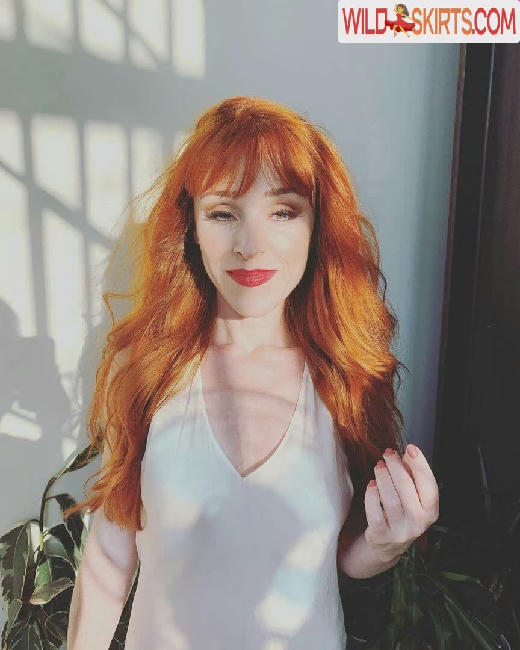 Ruth Connell / RuthieConnell / ruthie_connell nude Instagram leaked photo #8