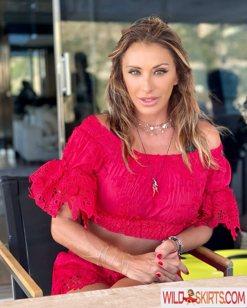 Sabrina Salerno / sabrinasalernofficial nude Instagram leaked photo