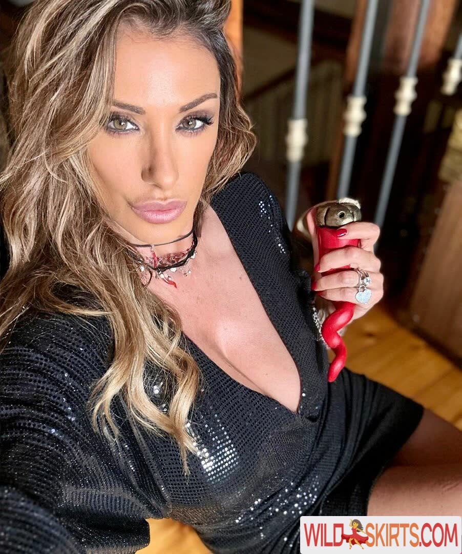 Sabrina Salerno / sabrinasalernofficial nude Instagram leaked photo #3