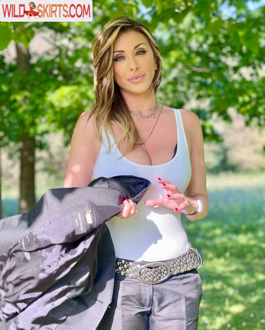 Sabrina Salerno / sabrinasalernofficial nude Instagram leaked photo #13