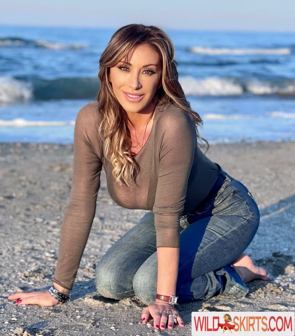 Sabrina Salerno / sabrinasalernofficial nude Instagram leaked photo #9