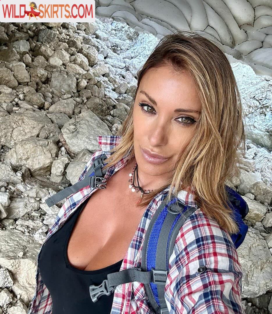 Sabrina Salerno / sabrinasalernofficial nude Instagram leaked photo #2