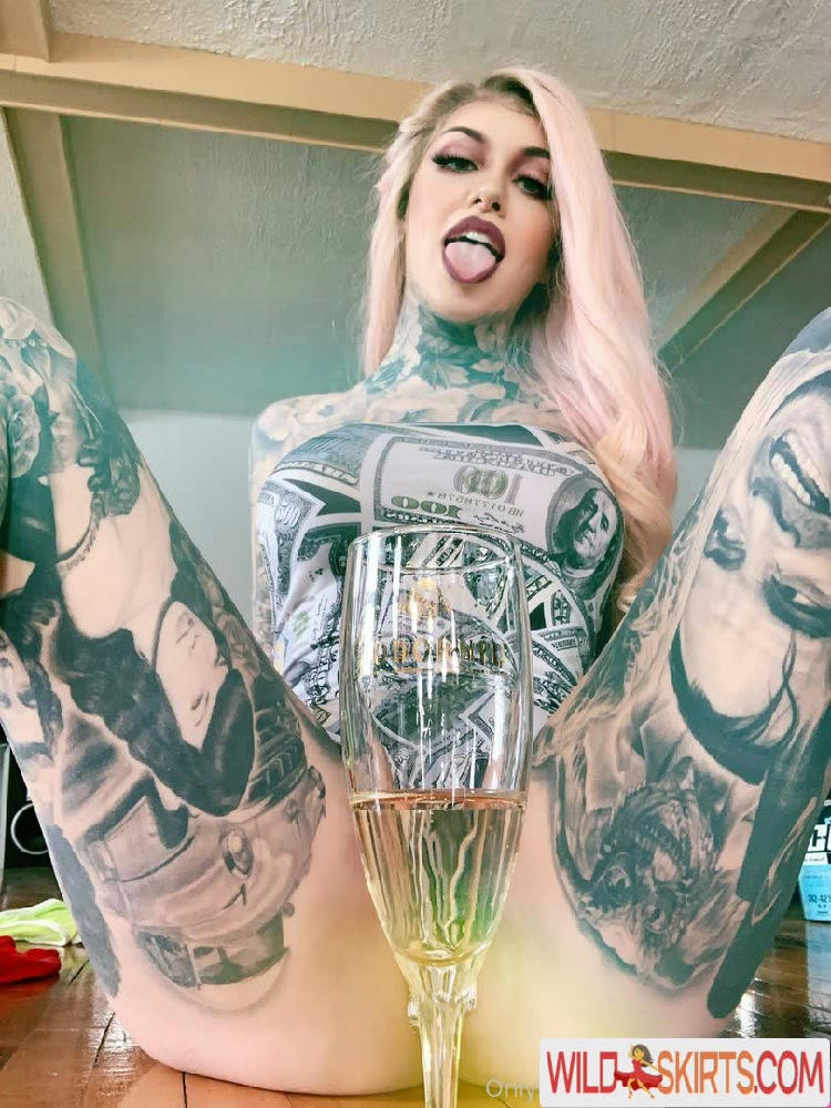 Sabrina Sawyers / sabrinasawyers / sabrinasawyerstattoos nude OnlyFans, Instagram leaked photo #33