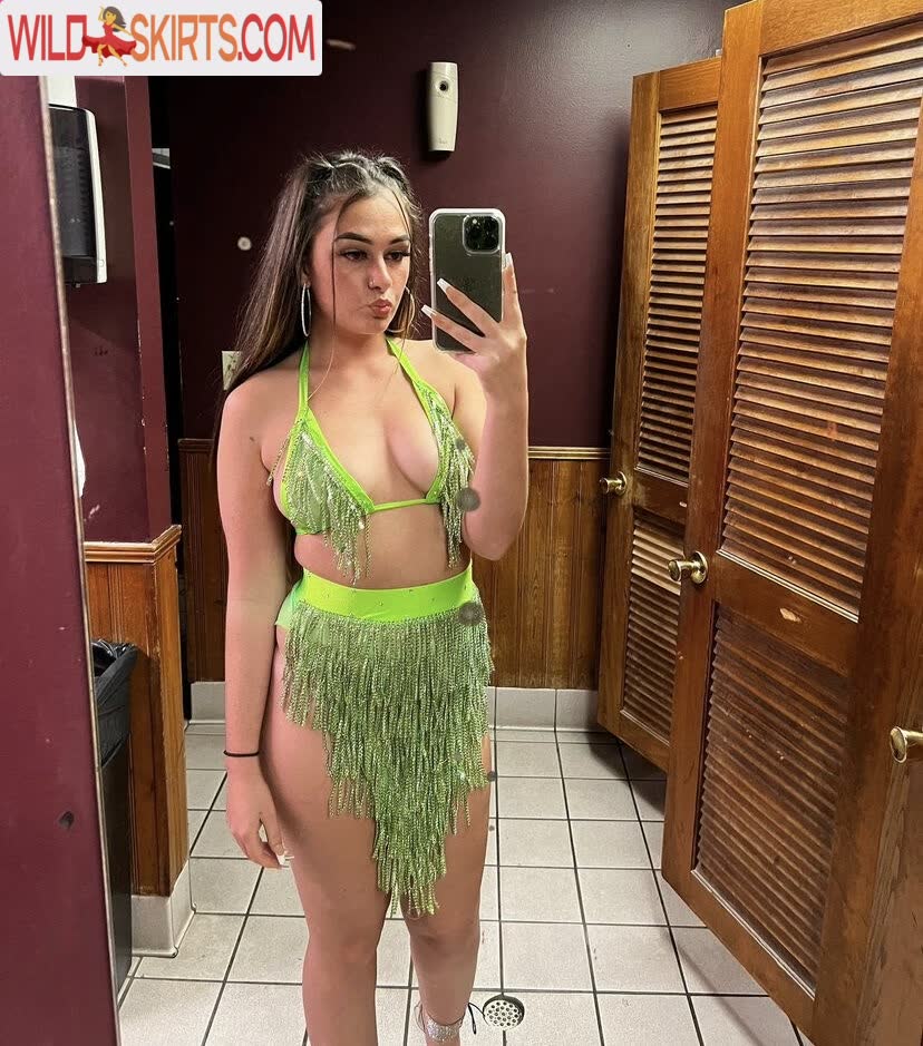 Sabrina / Sabrina_wet / new content creator / sabrina_wet_hole / sabrinacarpenter nude OnlyFans, Snapchat, Instagram leaked photo #15