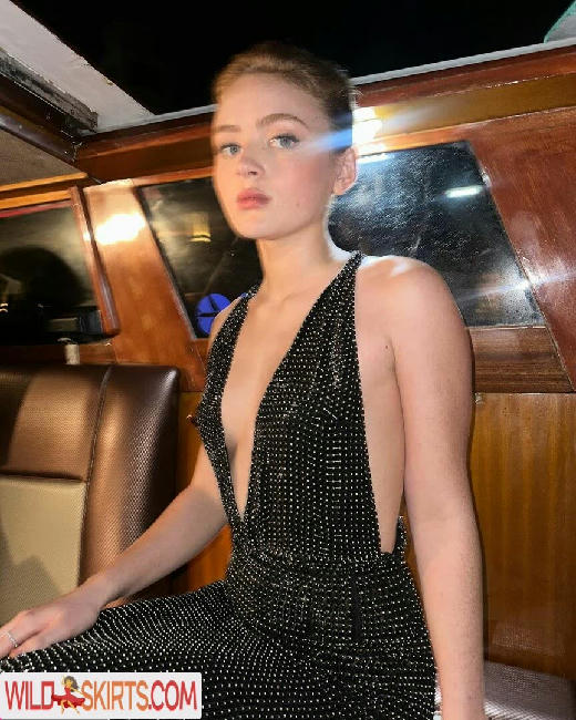 Sadie Sink / sadiesink / sadiesink_ nude Instagram leaked photo #578