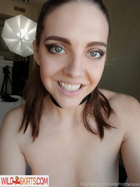 sadieholmesxxx / sadieholmesxxx / sillysadieholmes nude OnlyFans, Instagram leaked photo #91