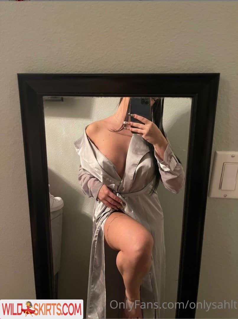 Sahlt nude leaked photo #18