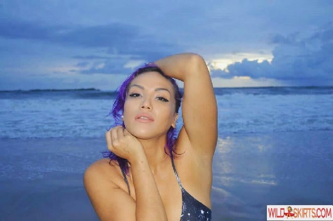 Salina De La Renta / notfriends / salinadelarenta nude OnlyFans leaked photo #54