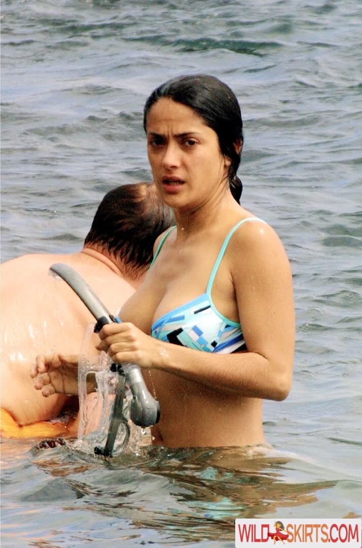 Salma Hayek nude leaked photo #159