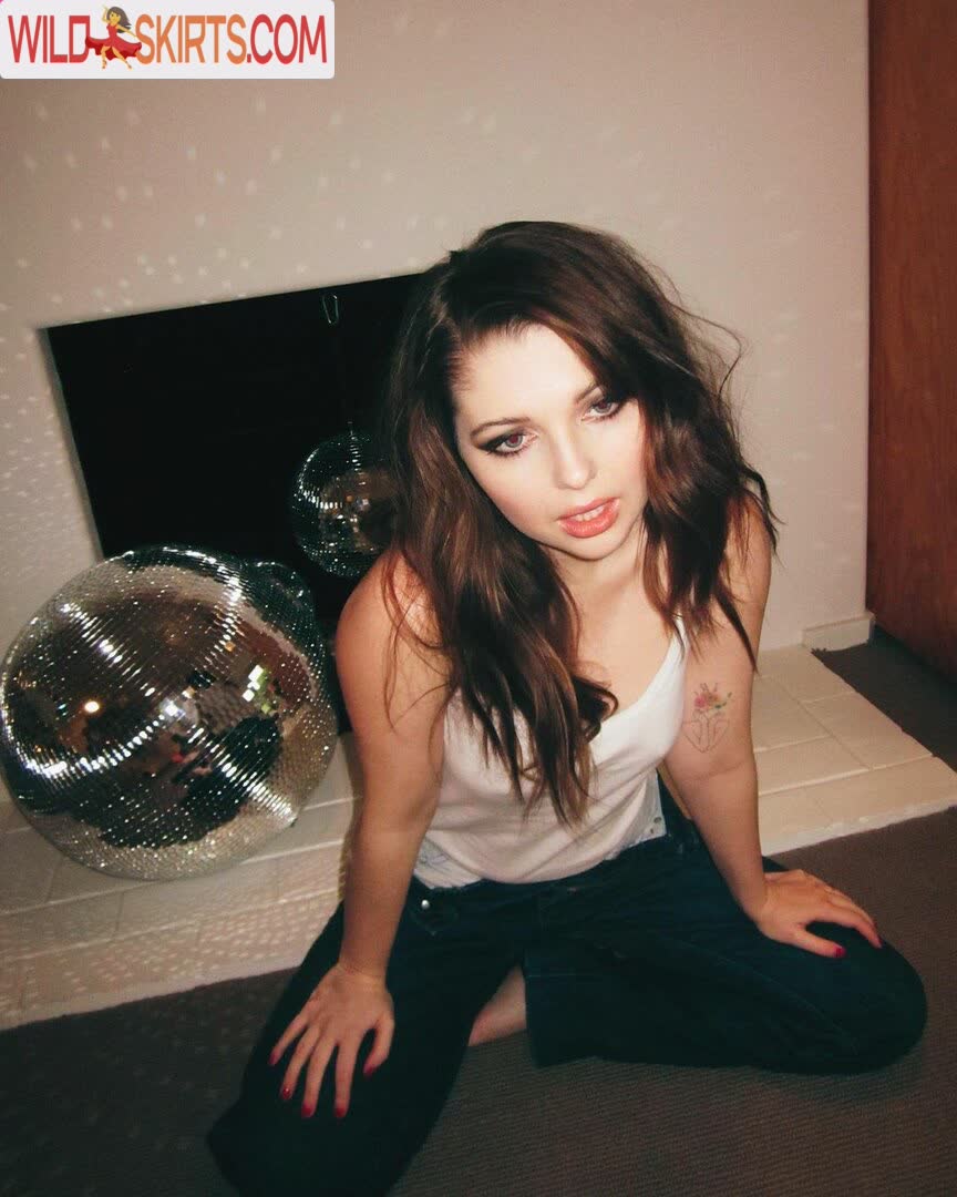 Sammi Hanratty / sammihanratty nude Instagram leaked photo