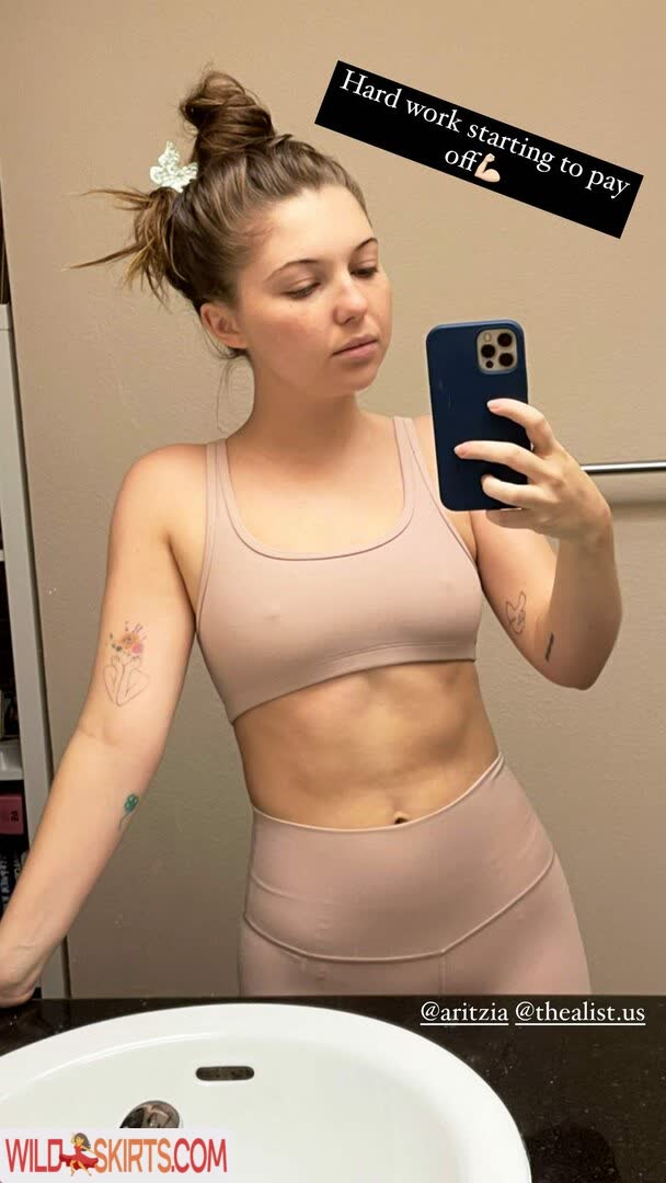 Sammi Hanratty / sammihanratty nude Instagram leaked photo #23