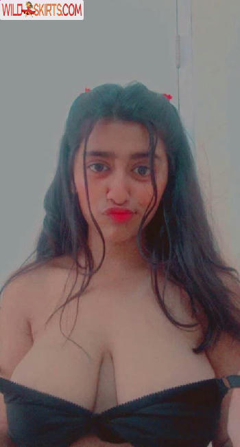 Sanjana Saba / it_z_suzie nude Instagram leaked photo #38