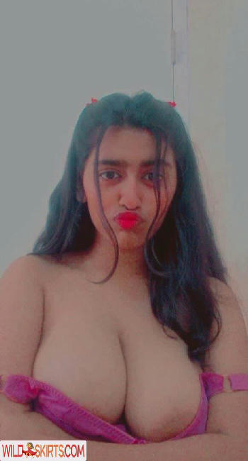 Sanjana Saba / it_z_suzie nude Instagram leaked photo #45