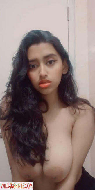 Sanjana Saba / it_z_suzie nude Instagram leaked photo #51