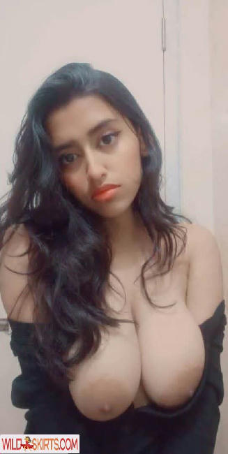 Sanjana Saba / it_z_suzie nude Instagram leaked photo #81