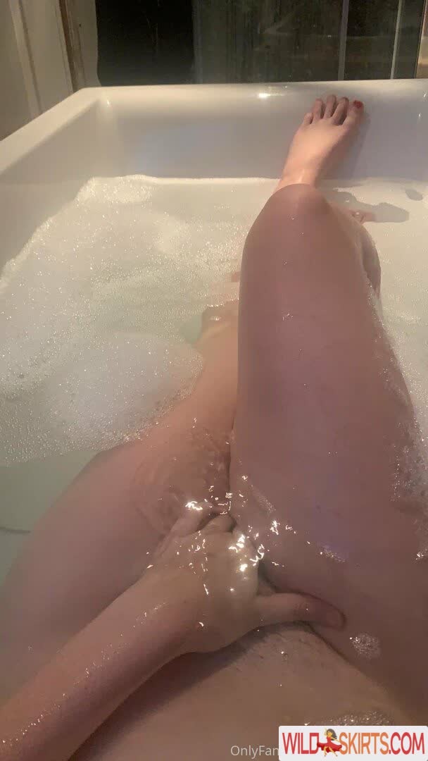 saoirse_x / saoirse_x_ / saoirseee nude OnlyFans, Instagram leaked photo #19