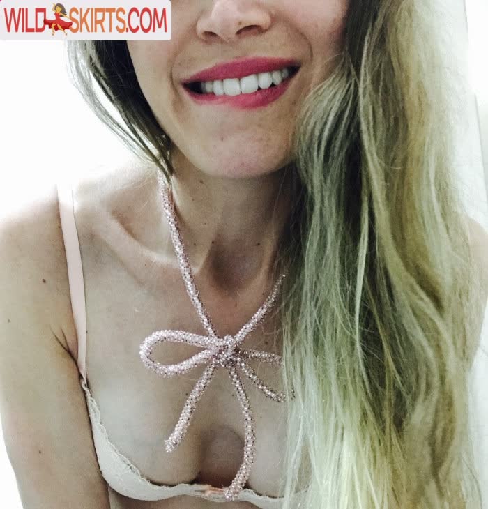 Sara Muller nude leaked photo #14