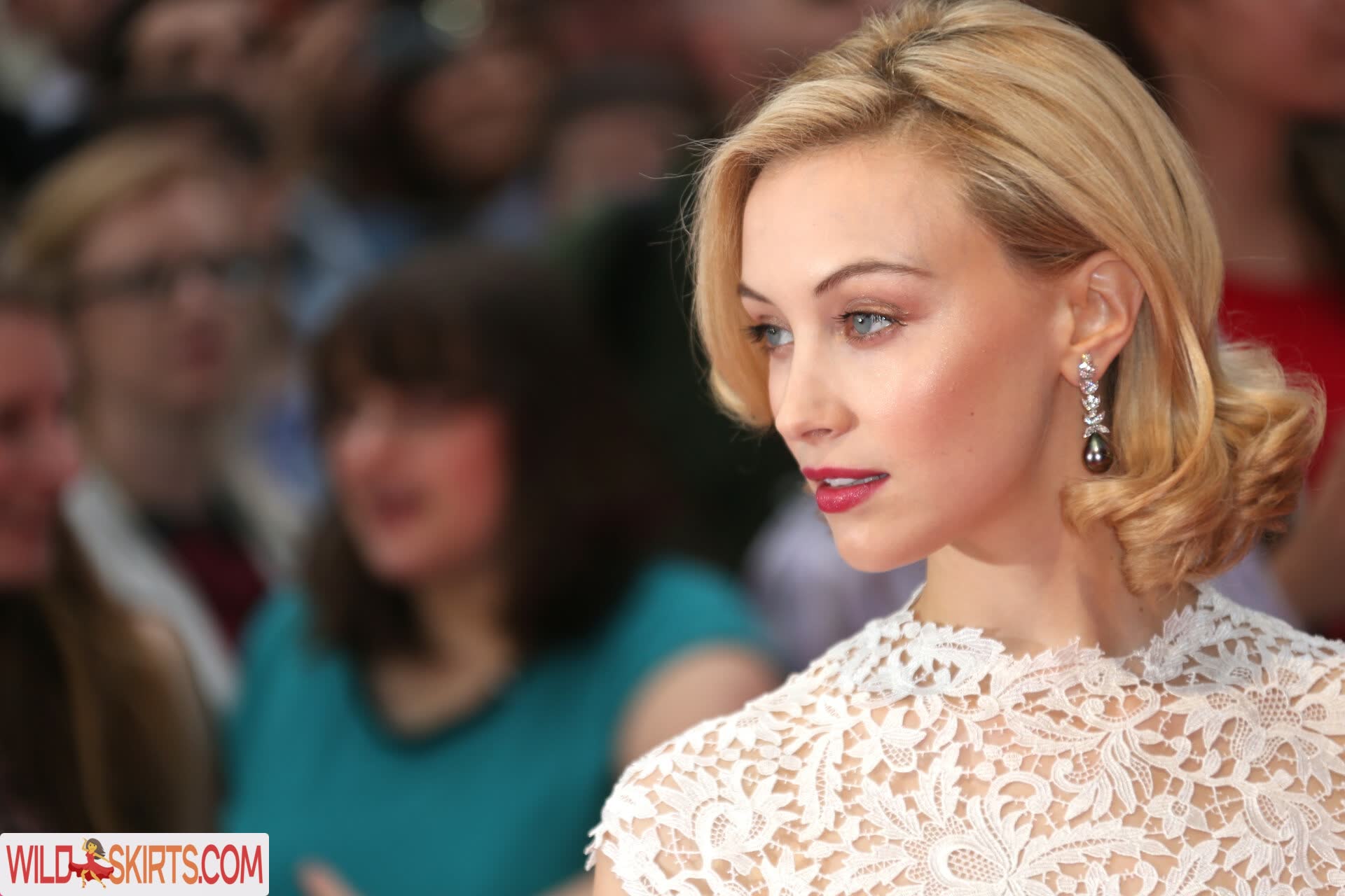 Sarah Gadon / sarahgadon nude Instagram leaked photo #1