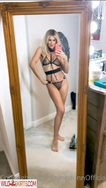 Sarah Jane Dunn / sarahjaynedunn / sarahjaynedunnofficial nude OnlyFans, Instagram leaked photo #147