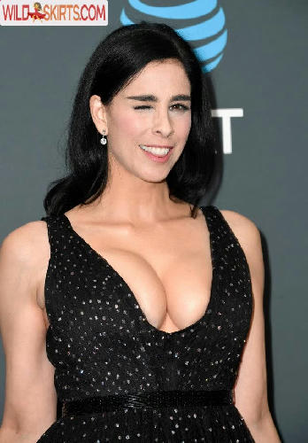 25 hot photos by Sarah Silverman