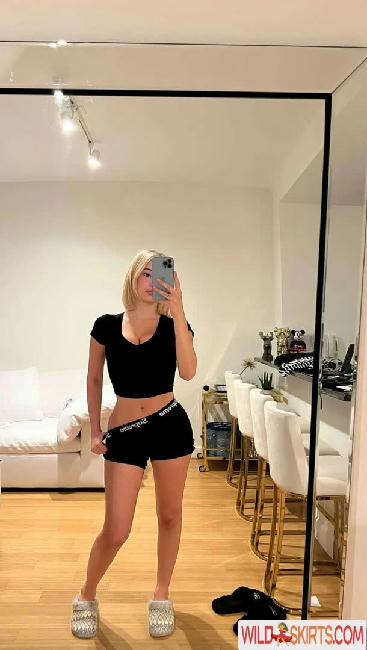 Sarah Snyder / bigsarahsnyder / sarahfuckingsnyder nude OnlyFans, Instagram leaked photo #110