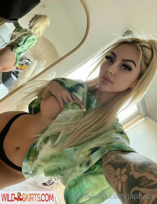 Sarahivxx / sarahivxx nude OnlyFans, Instagram leaked photo #4