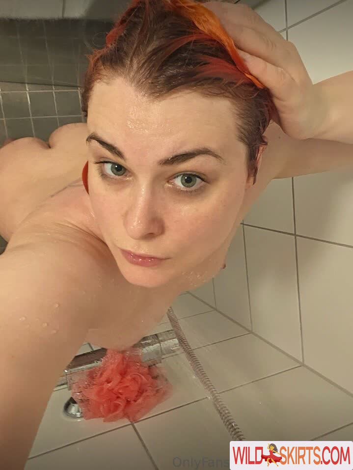 SarahofHorror nude leaked photo #28