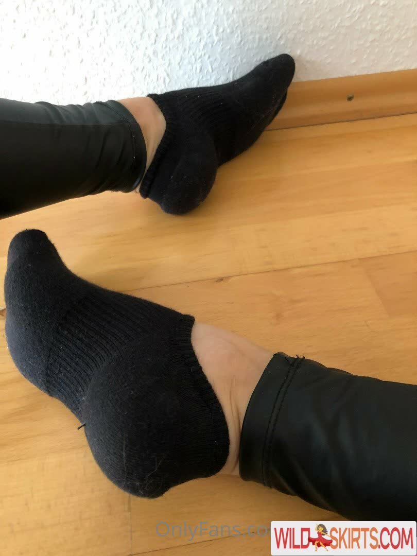 Sarahs_fetish_world / sarahs_socks nude OnlyFans leaked photo #16