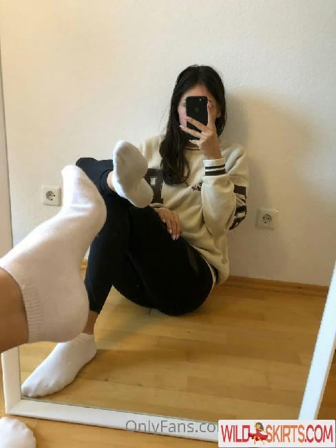 Sarahs_fetish_world / sarahs_socks nude OnlyFans leaked photo #139