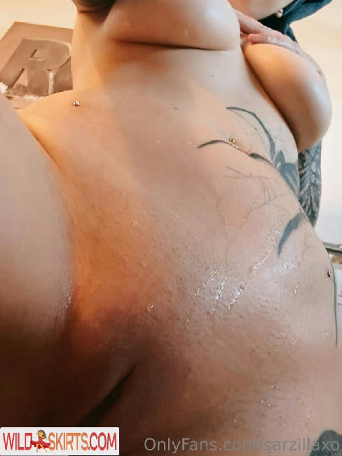 Sarzillaxo / saratylerxo nude Instagram leaked photo #28