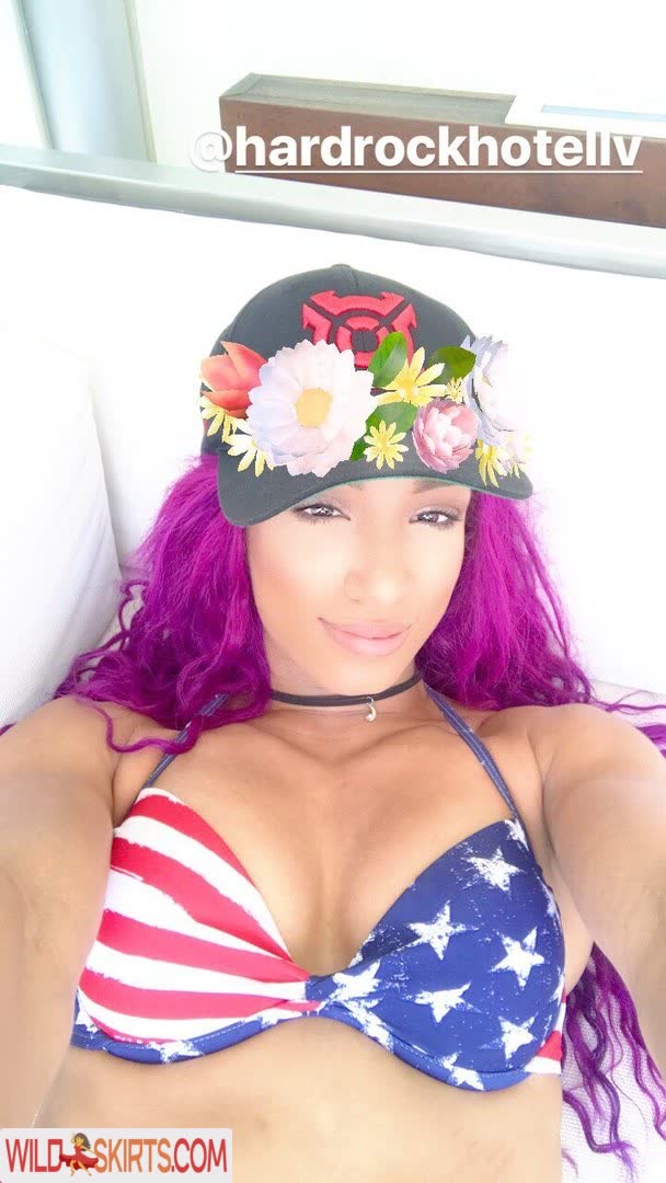 Sasha Banks nude leaked photo #7