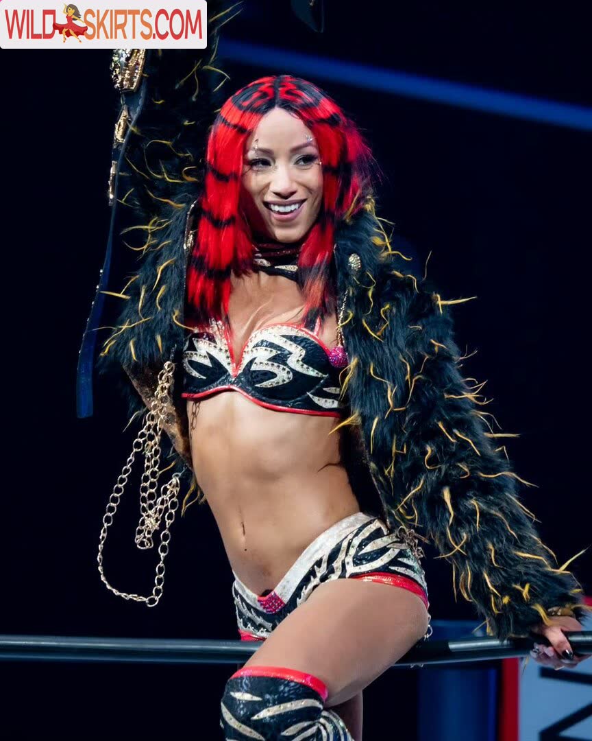 Sasha Banks nude leaked photo #289